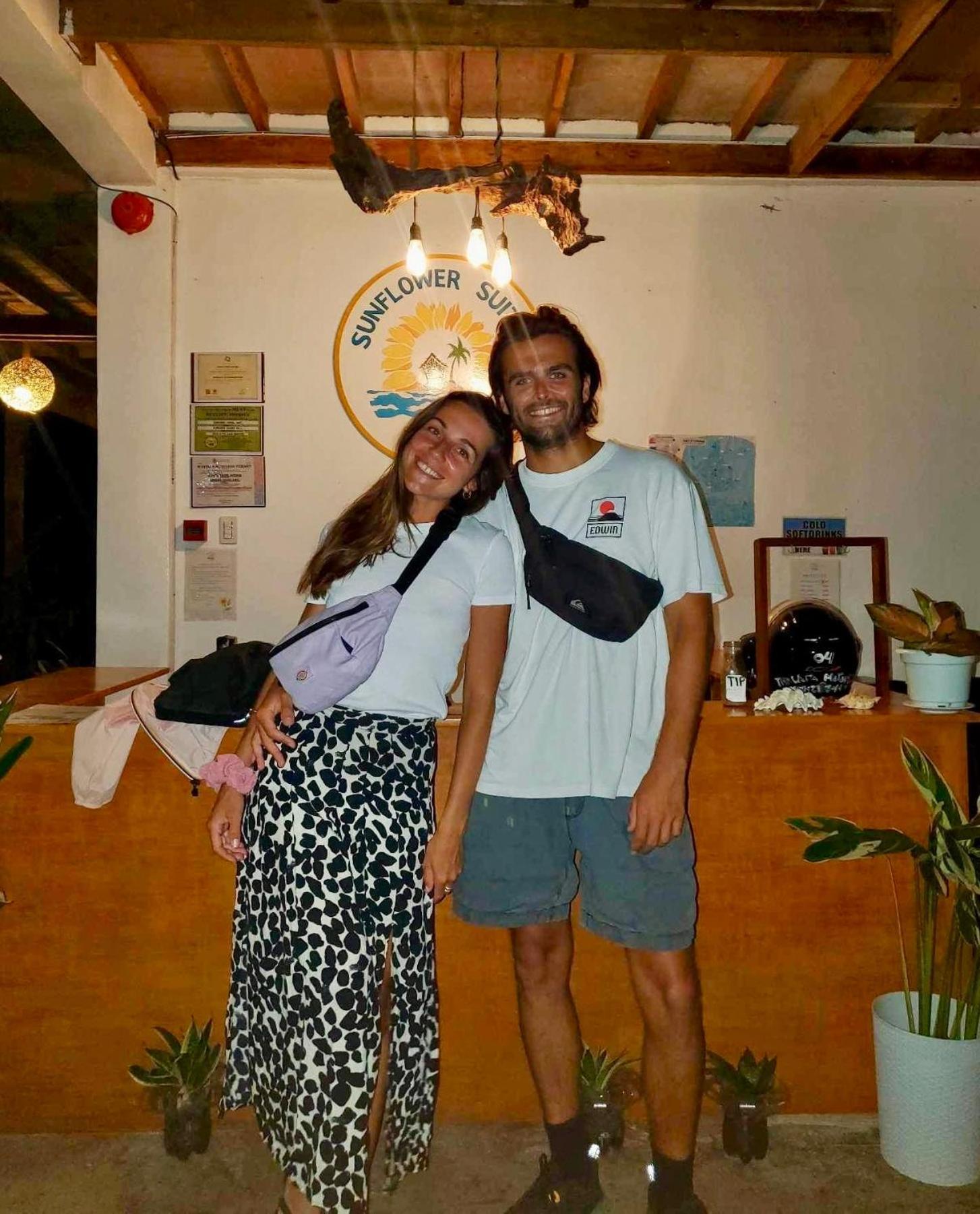 ג'נרל לונה Siargao Sunflower Suites מראה חיצוני תמונה