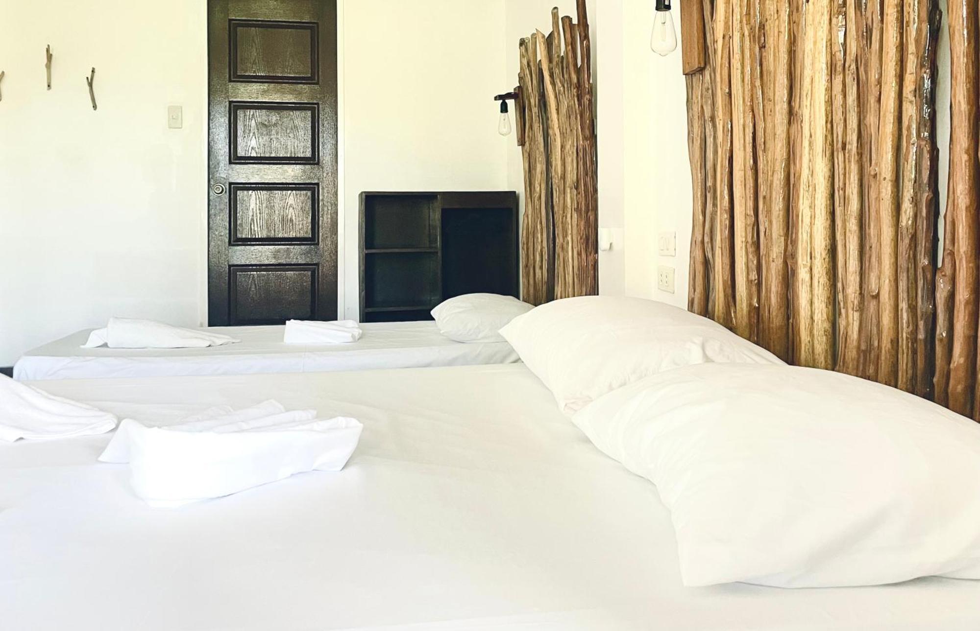 ג'נרל לונה Siargao Sunflower Suites מראה חיצוני תמונה