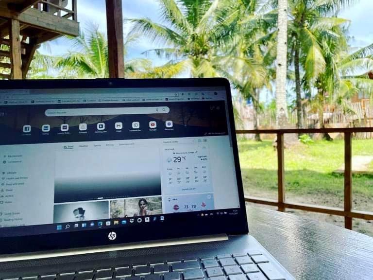 ג'נרל לונה Siargao Sunflower Suites מראה חיצוני תמונה