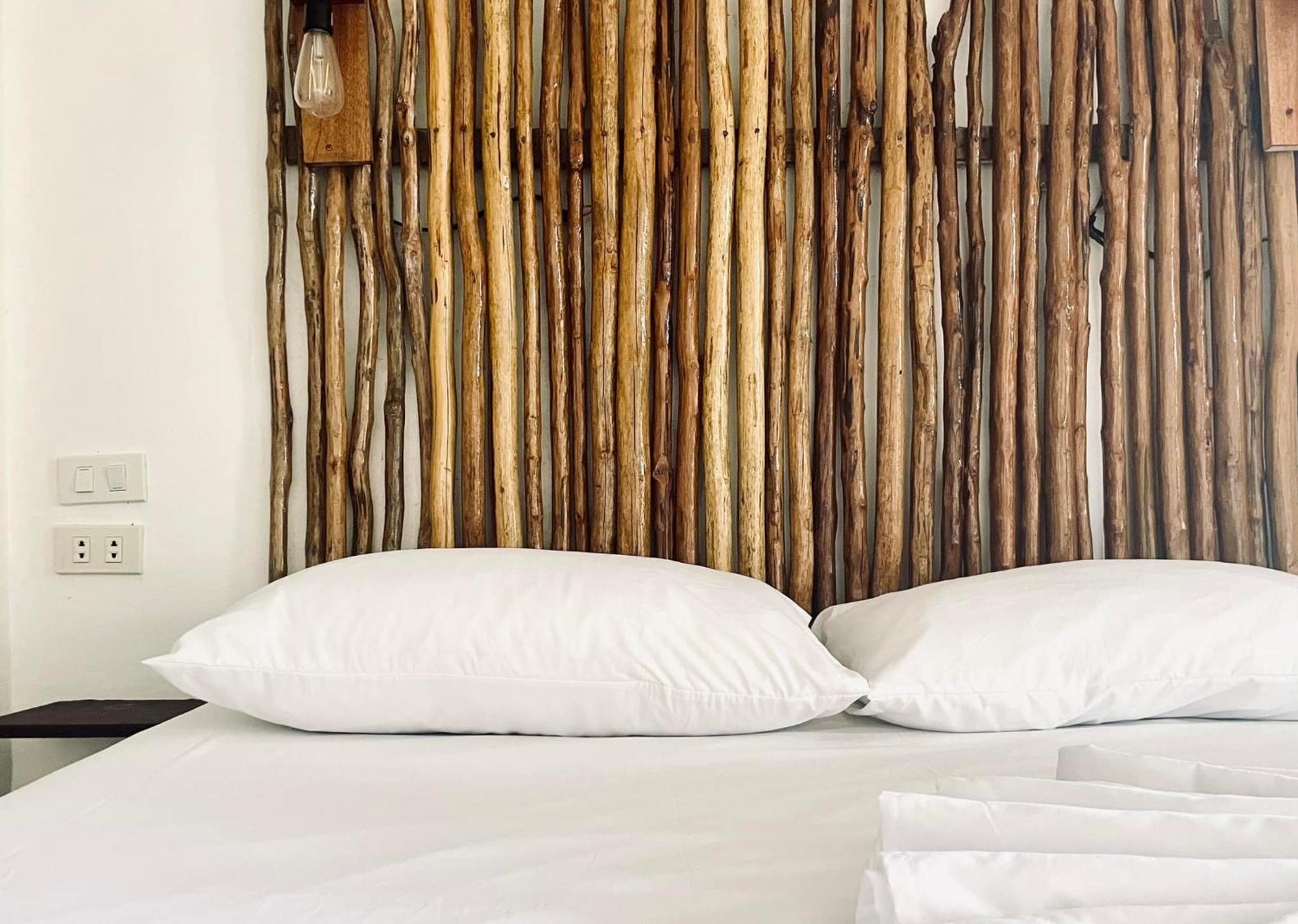 ג'נרל לונה Siargao Sunflower Suites מראה חיצוני תמונה